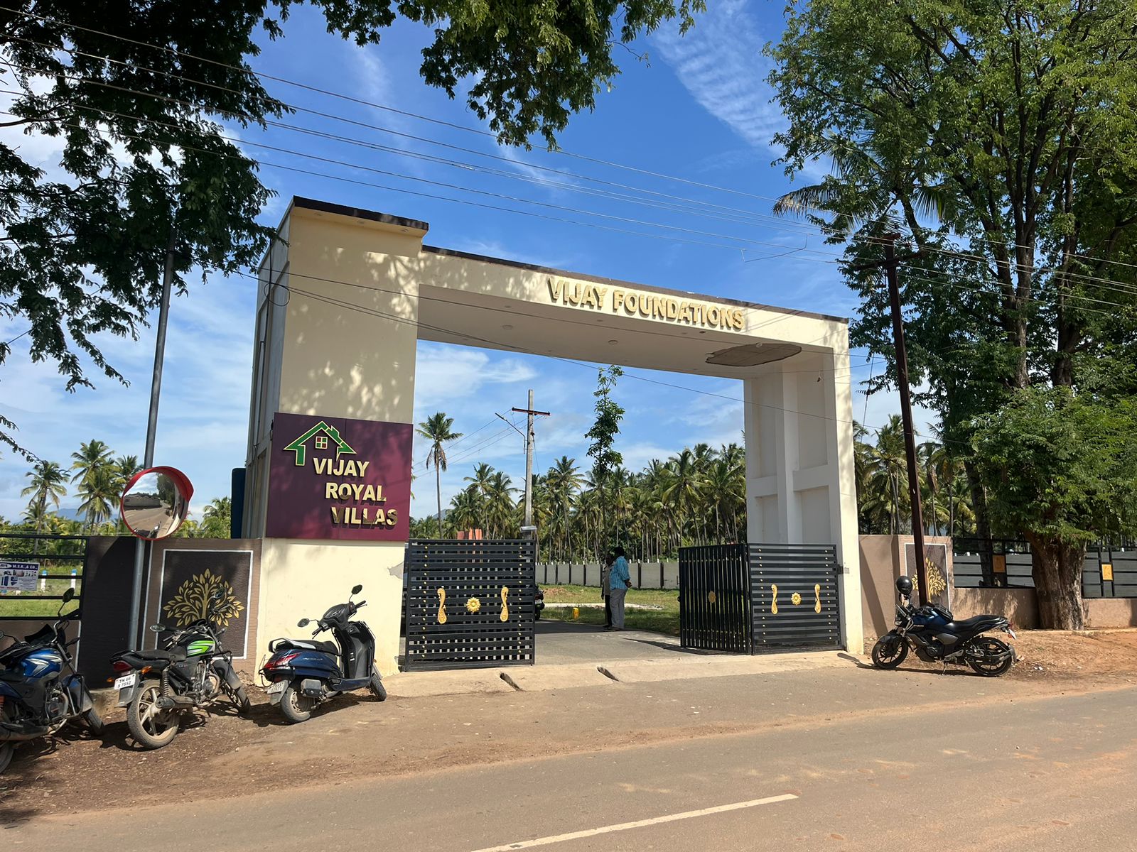 Residential plots for sale in Thondamuthur
