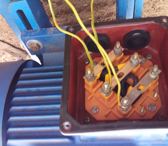 connexion du moteur au triphase