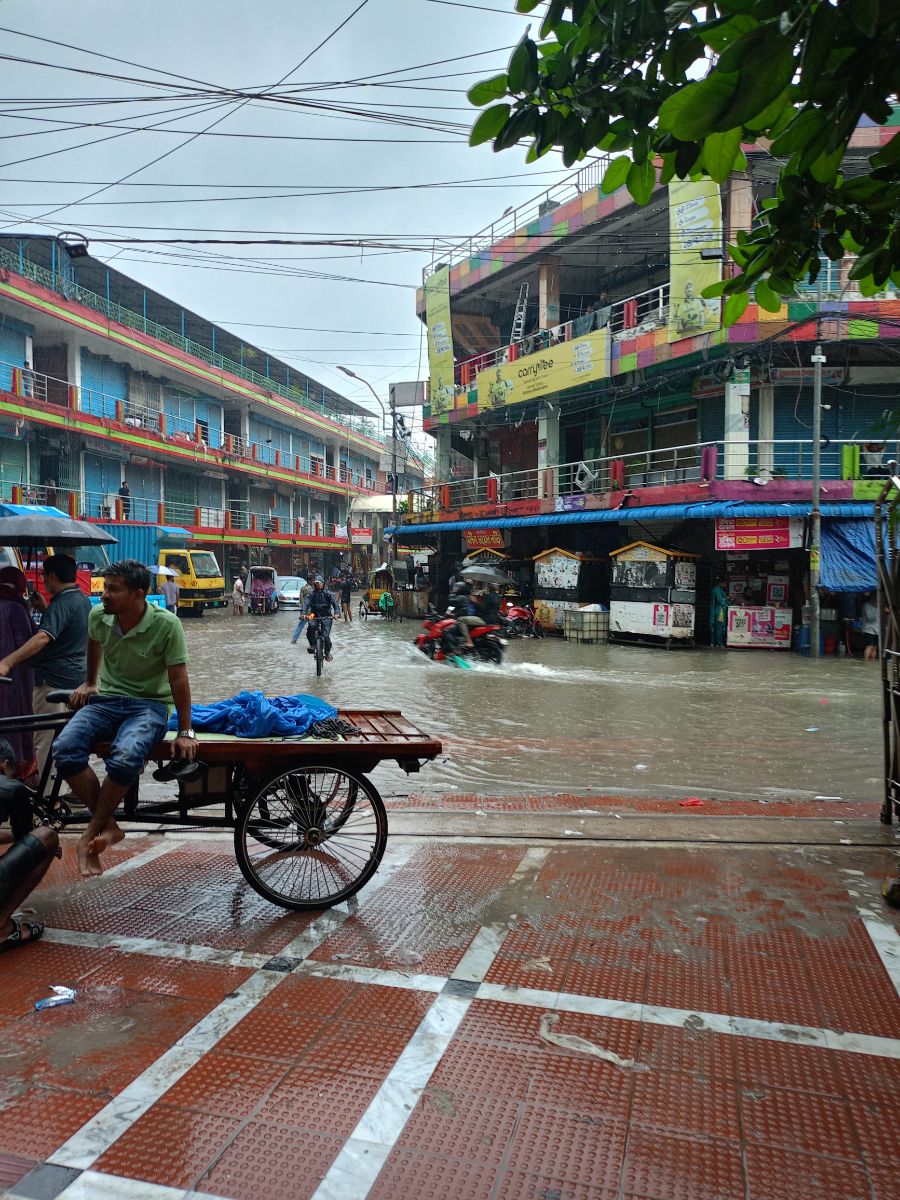 নিউমার্কেট, ঢাকা