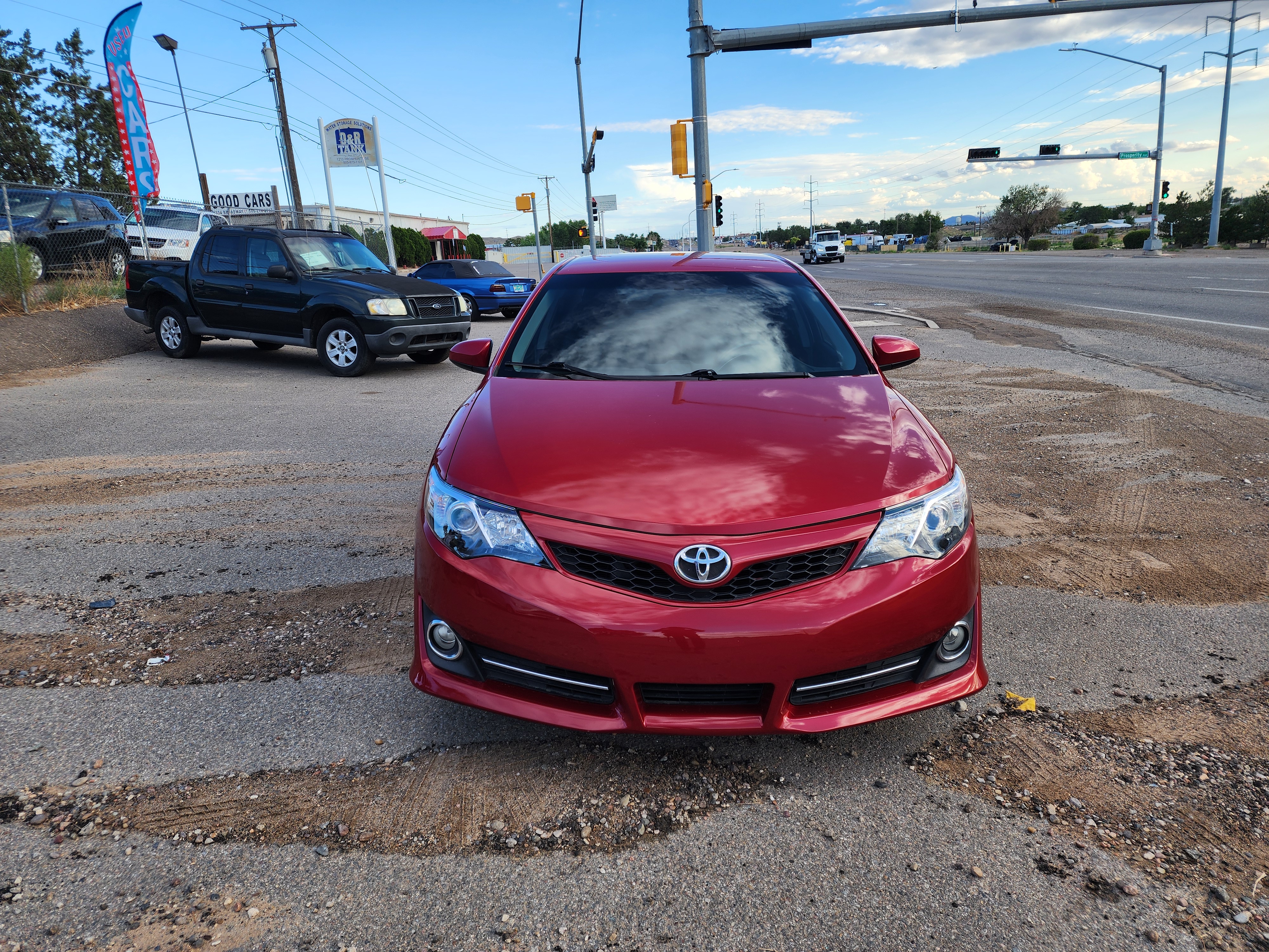 Toyota Camry image 5