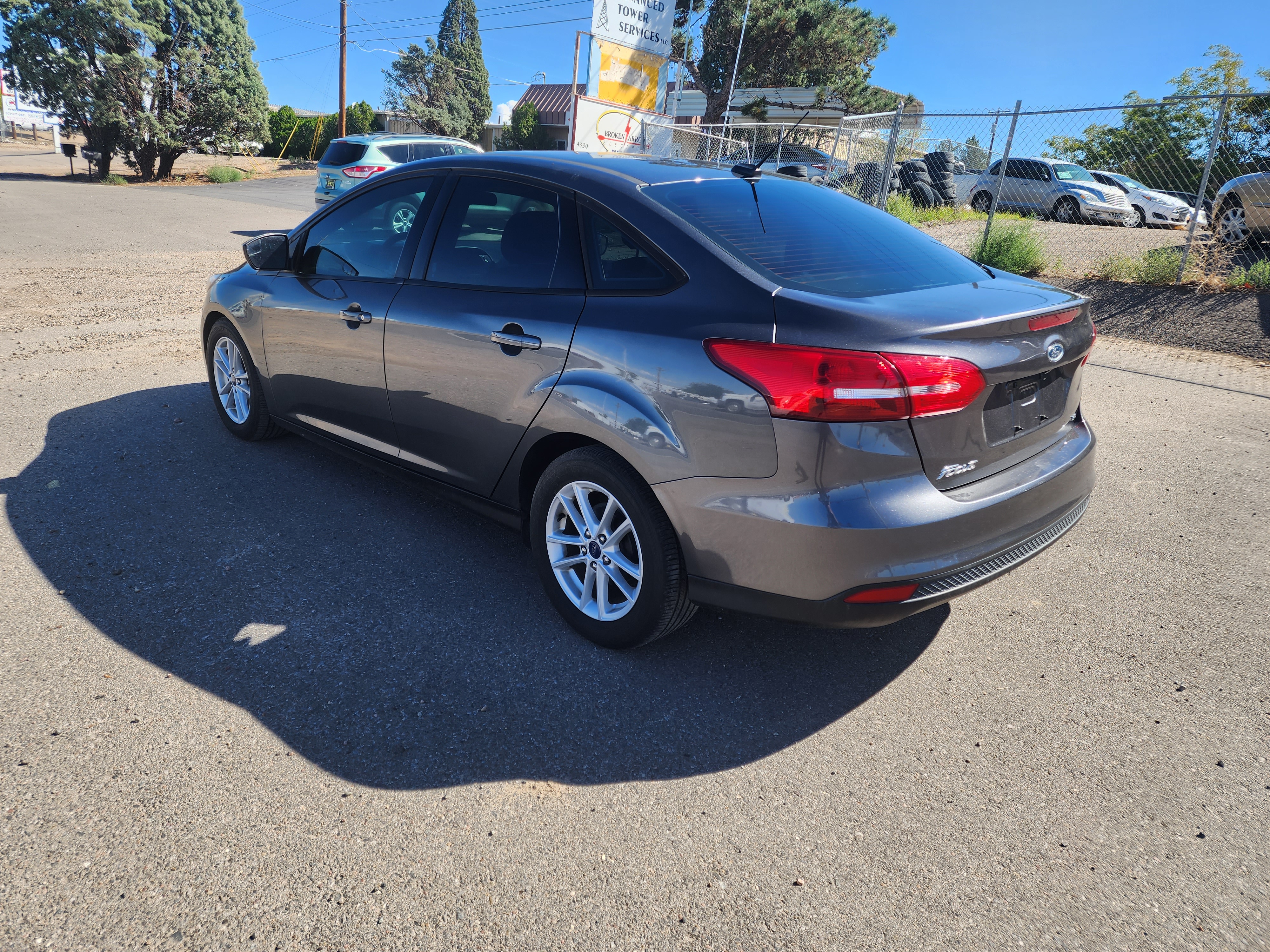 Ford Focus image 3