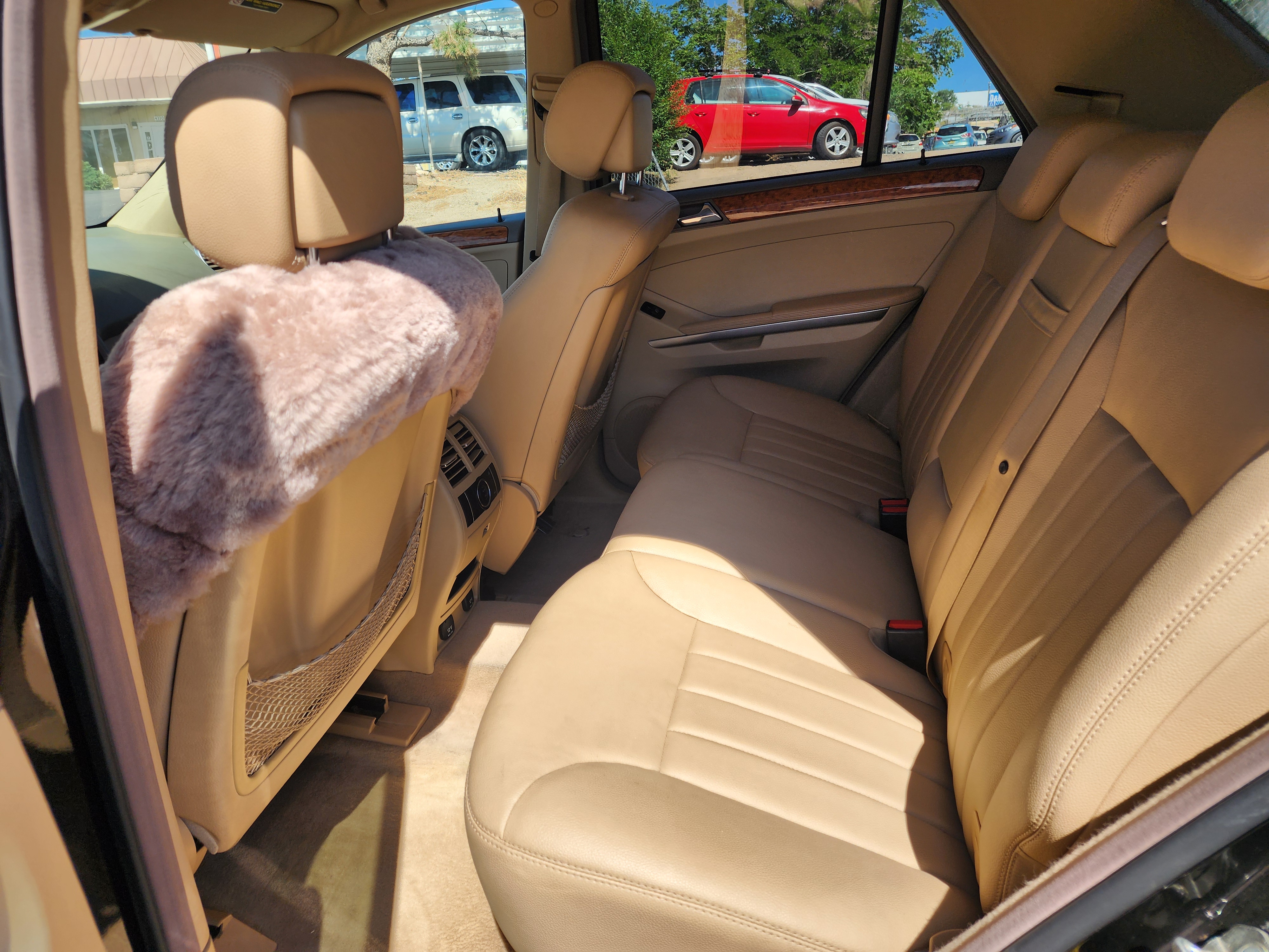 Mercedes Benz ML350 image 5