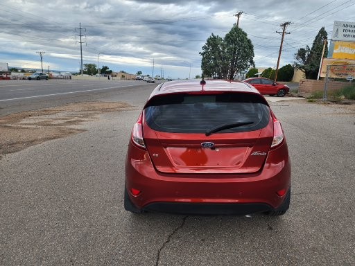 Ford Fiesta image 6