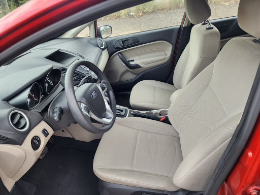 Ford Fiesta image 7