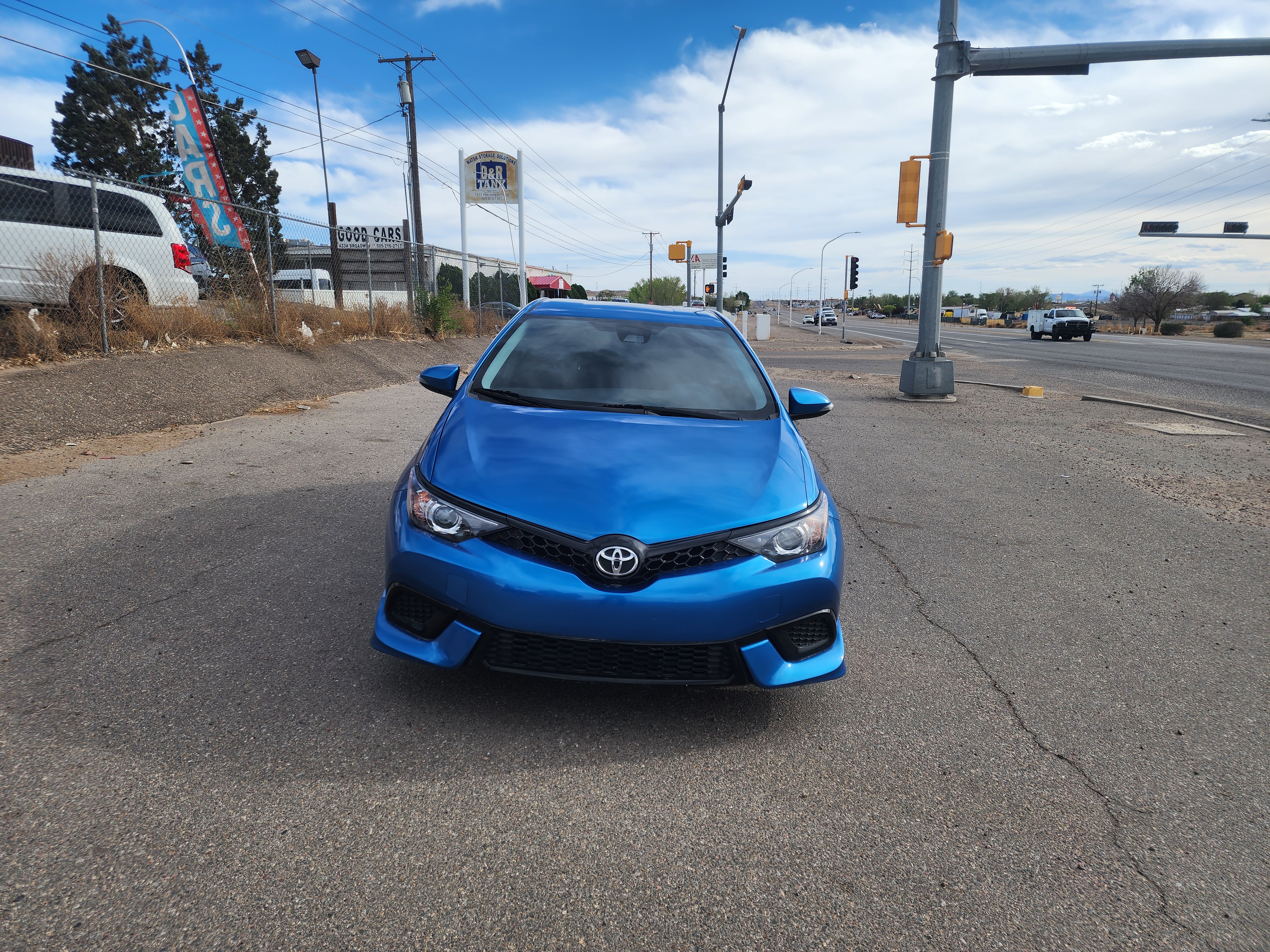 Toyota Corolla IM image 5