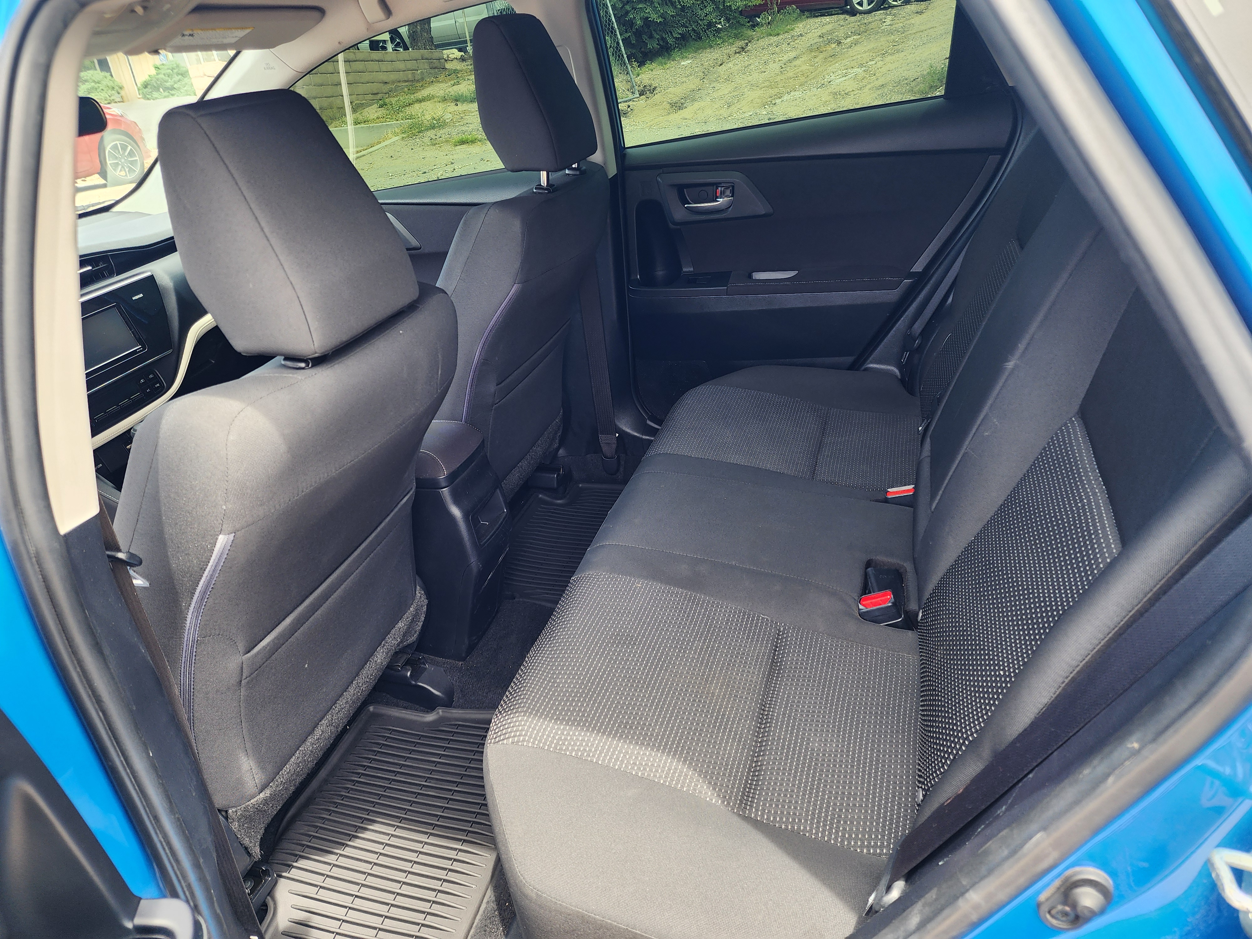 Toyota Corolla IM image 8