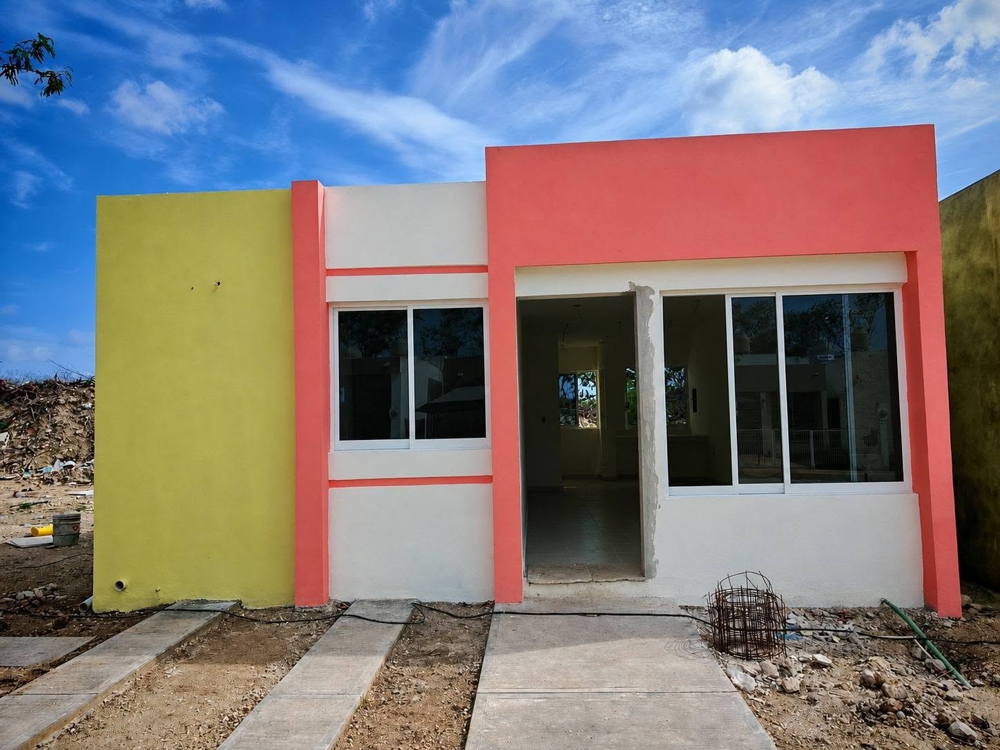 CASA NUEVA EN CAMPECHE CERCA DEL PERIFERICO Y ESTACION DEL TREN MAYA