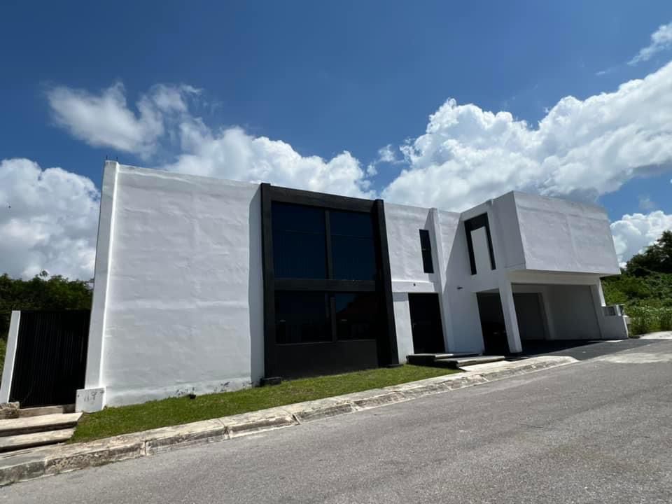 Casa en zona residencial Campeche Hills 