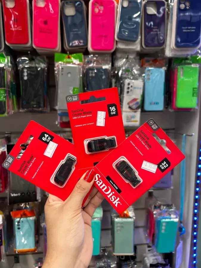 Pen Drive SanDisk Cruzer Blade USB 2.0