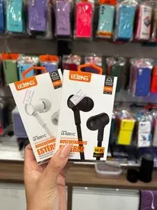 Fone de ouvido LELONG LE-0201C USB-C com Isolamento de Ruído