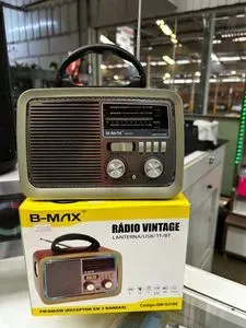 Rádio Vintage B-MAX BM-S3188 com Bluetooth, USB e 3 Bandas