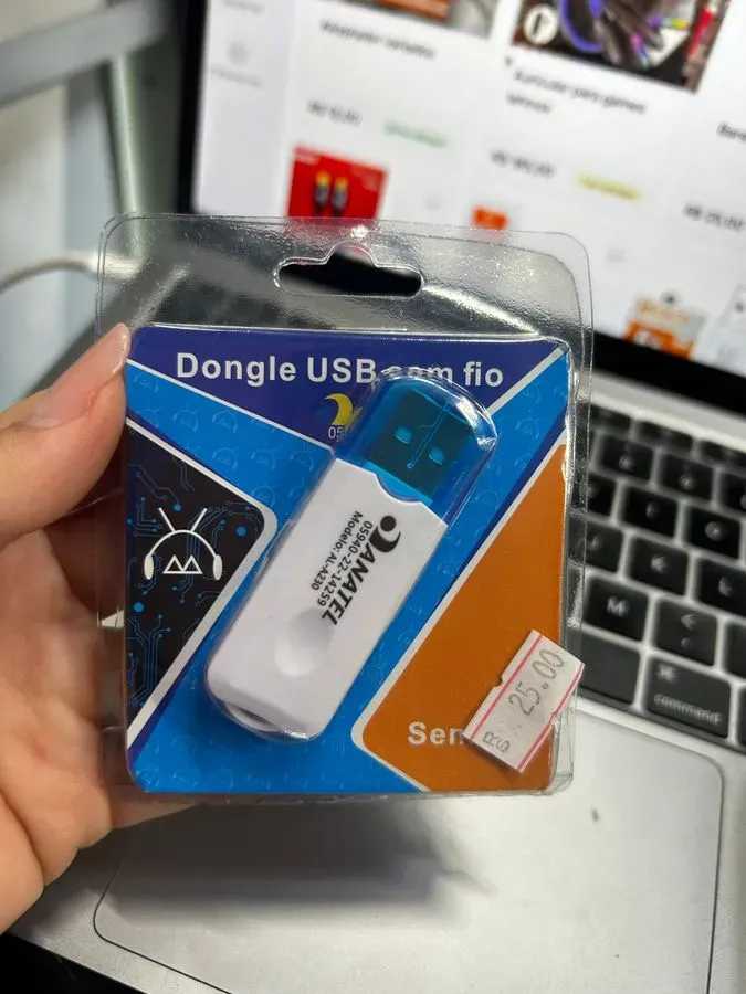 Adaptador USB sem fio (Dongle)