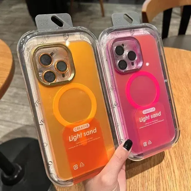 Capinha Transparente MagSafe Creative Light Sand para iPhone