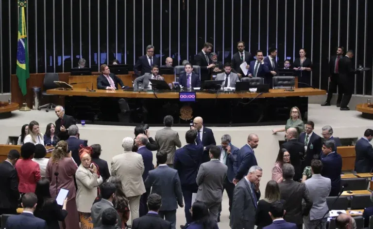 PEC da Segurança Pública avança na Câmara, mas sem data para ser pautada