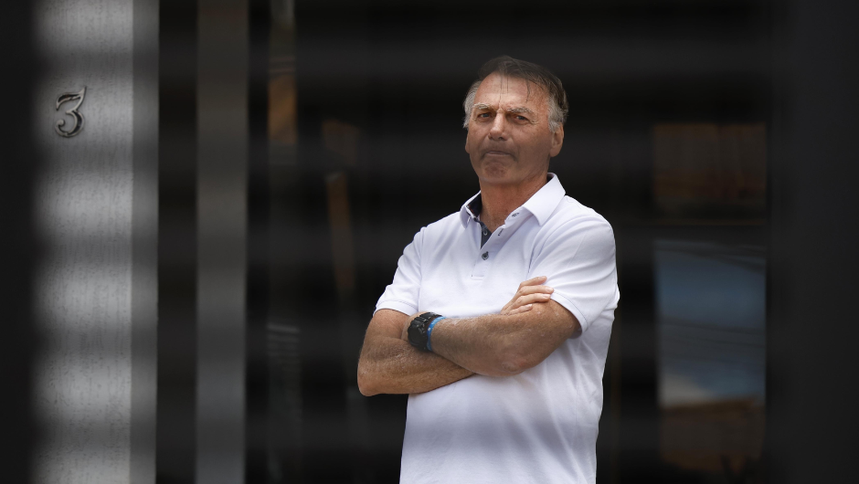 Moraes autoriza prisão domiciliar de 90 dias para Jair Bolsonaro por motivos de saúde