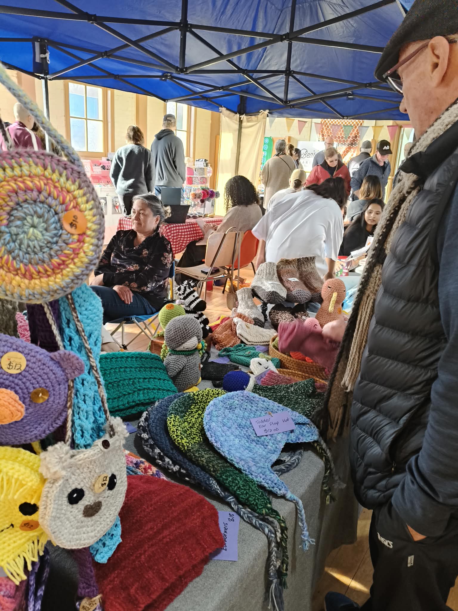 Gorgeous knitted items from Lynda of Nanny's Yarns