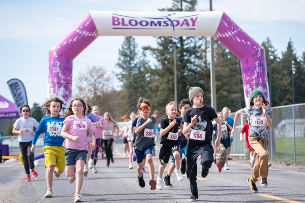 Junior Bloomsday runners