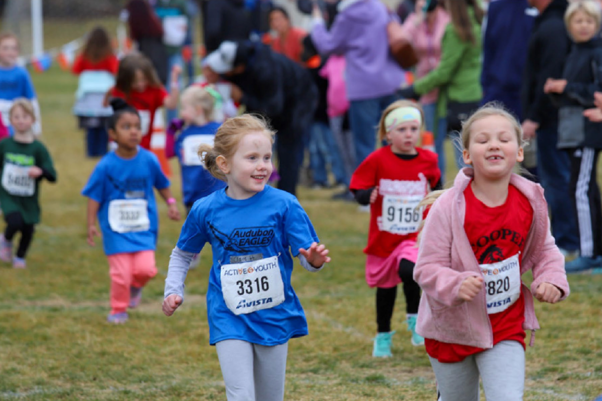 kids running