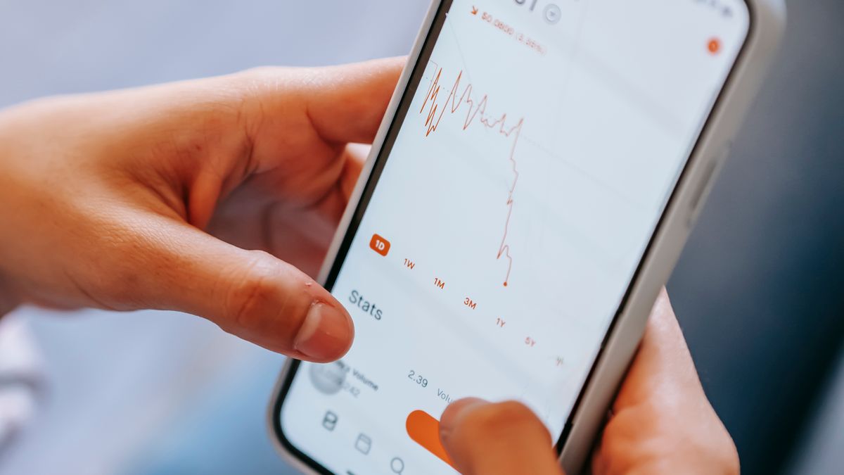 cover image for How to Check Your Credit Score Without Risking Your Information