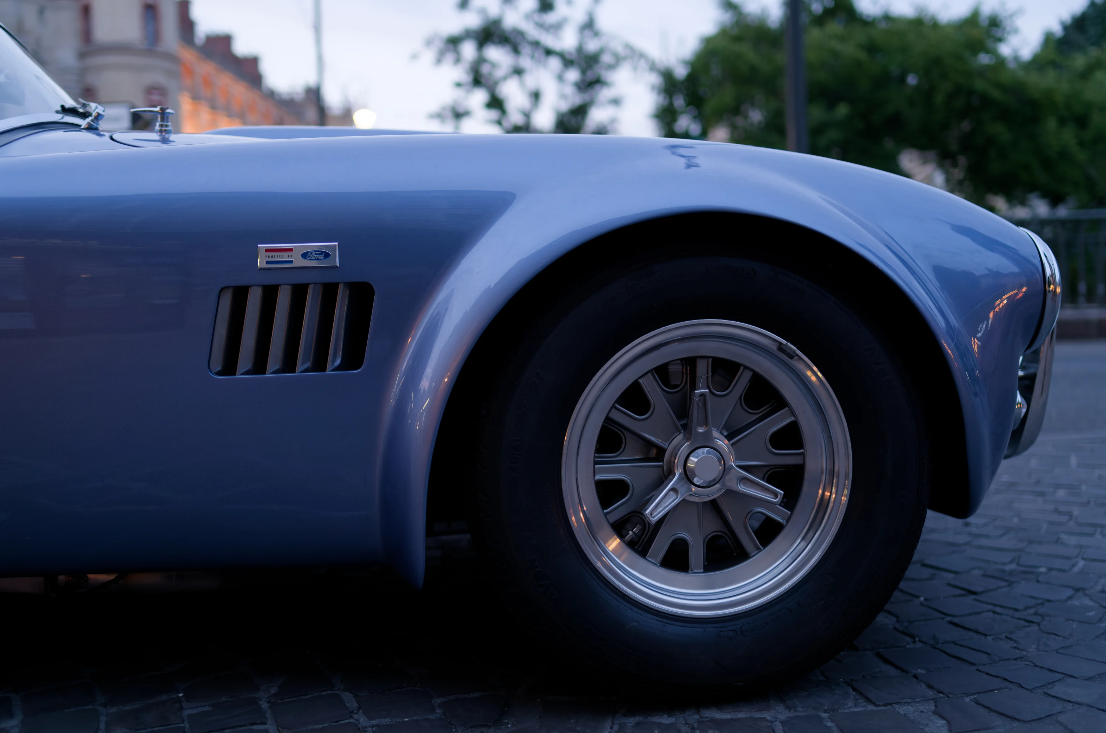 Shelby Cobra 427 — 09