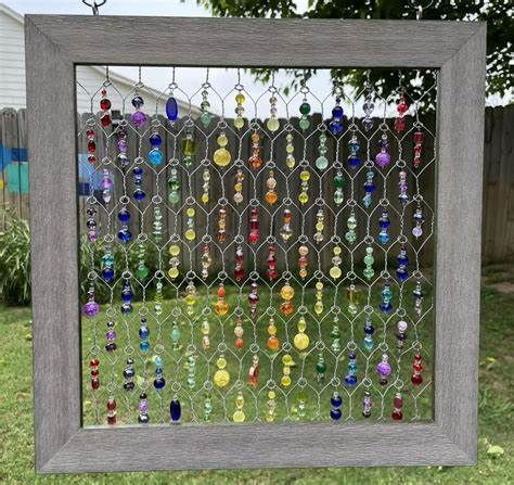 Chicken wire suncatchers Aug 4