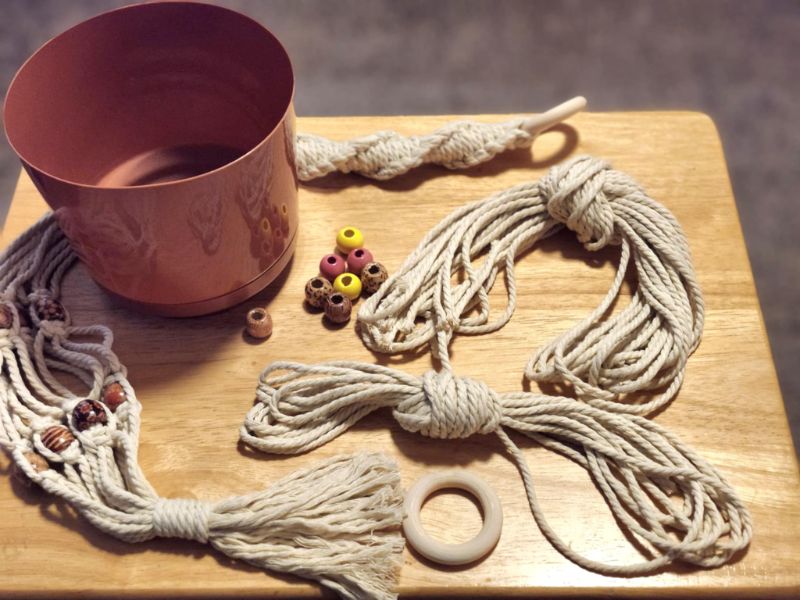 Macramé Plant Hanger