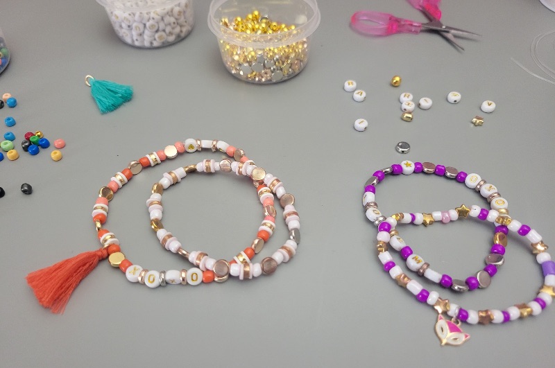 Make Your Own Friendship Bracelets at Mazatlan Mexican Restaurant