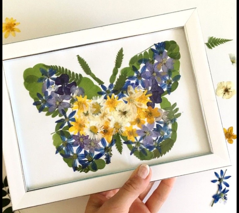 Blooms & Bites - Pressed Flower Art Workshop with Brunch Delight