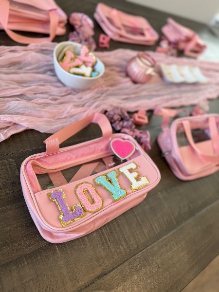 Boutique Craft Night: Create & Personalize Your Own Travel Bag