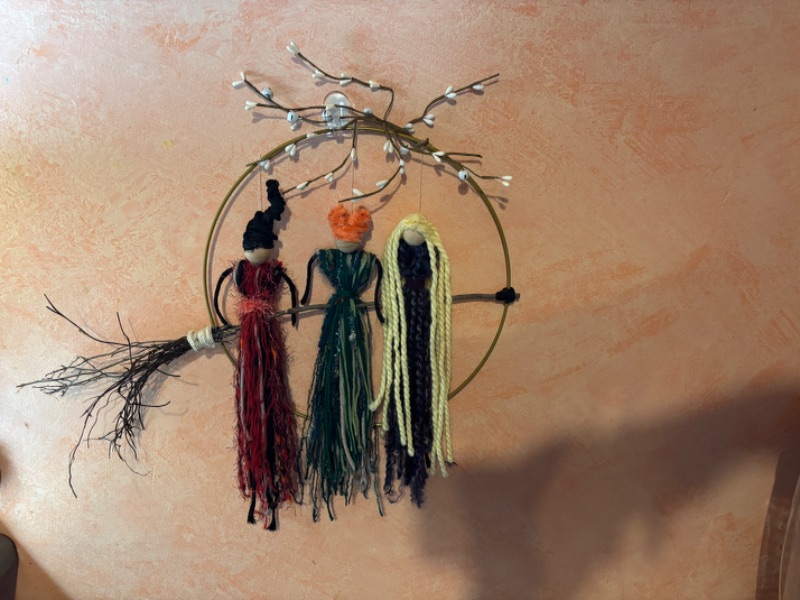 Hocus Pocus Inspired Door Hanger