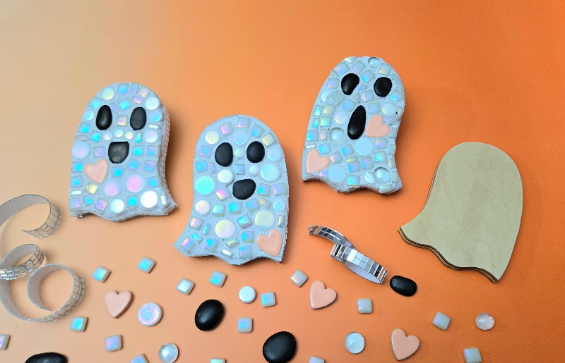 Make Your Own Mosaic Ghost