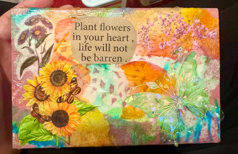 Thankful Hearts & Tiny Art Treasure Boxes Thankful Hearts & Tiny Art Treasure Boxes