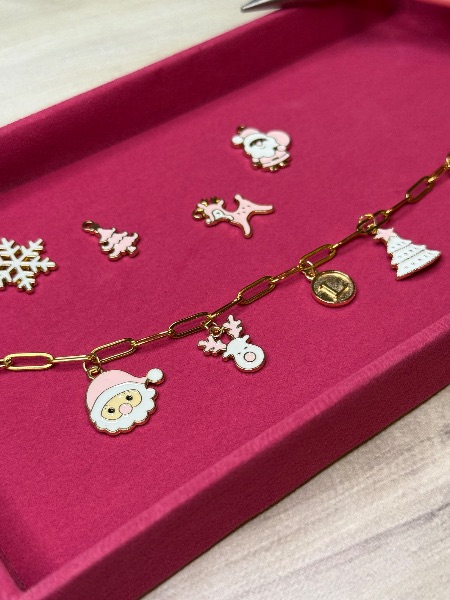 Charm Bar Holiday Workshop