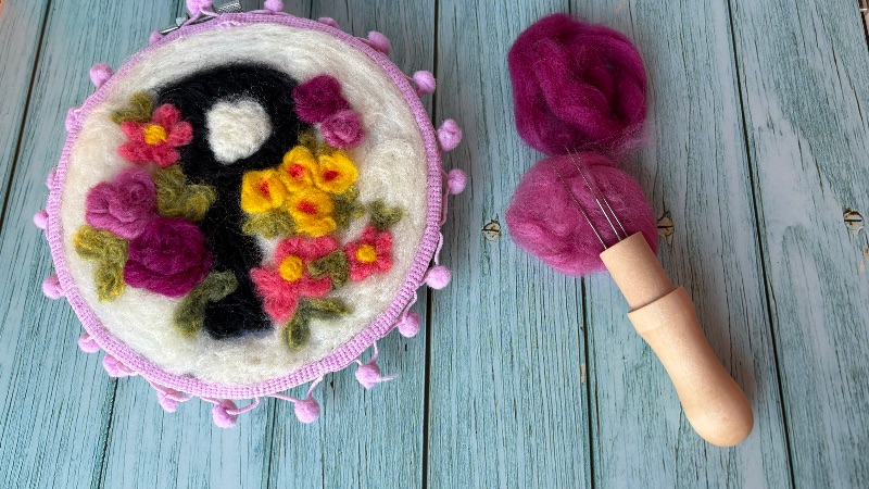 Make Your Own  Needle Felt Monogram at Pudding Art Studio!