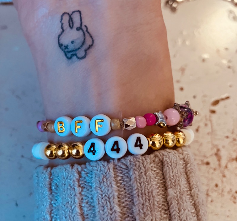 Galentines Friendship Bracelets at Border City Ale House!