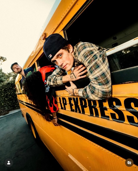 PRIVATE SCHOOL LIVE AT 6TH AVENUE STUDIOS