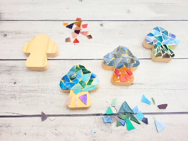 3/1 Mushroom Mosaic Craft Party