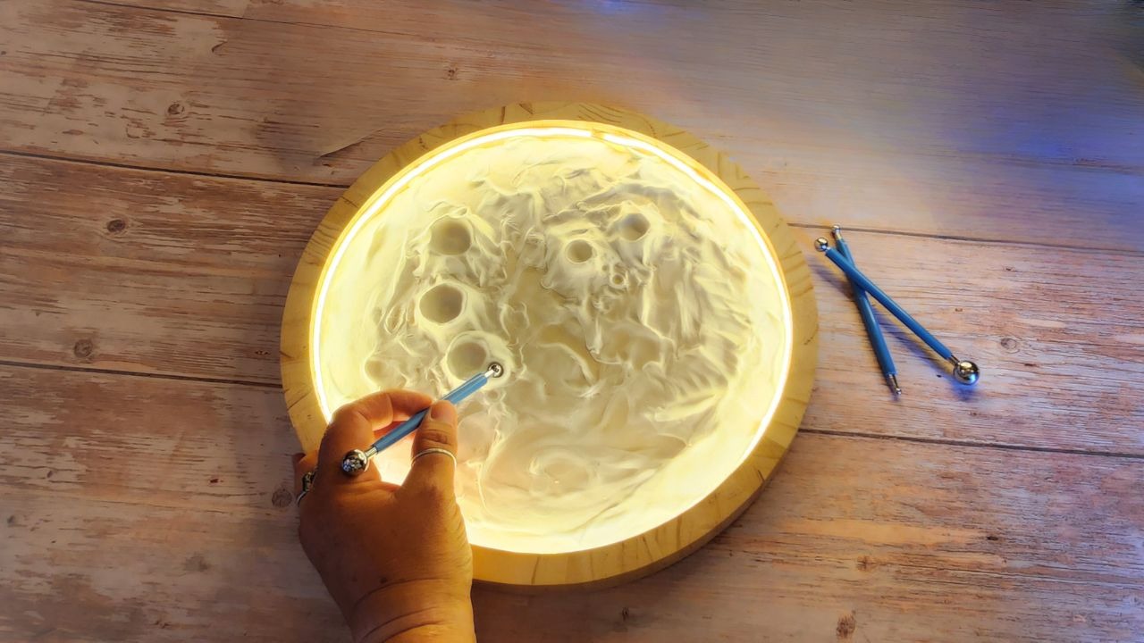 Light-Up Moon Workshop