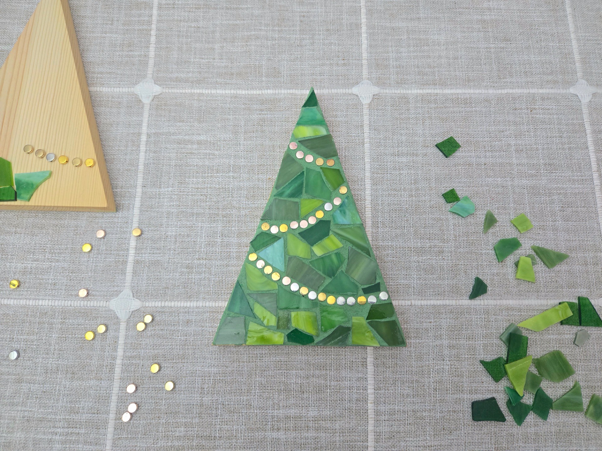 Create Your Own Mosaic Tree