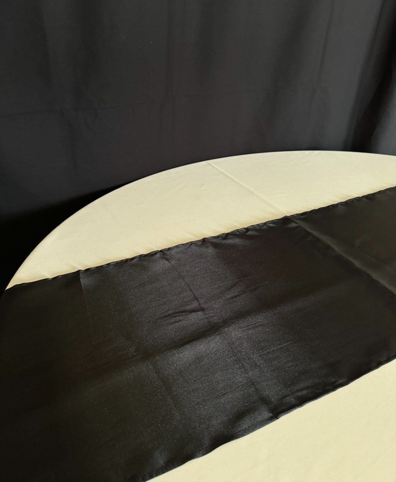 Runner 14"X108" SATIN BLACK