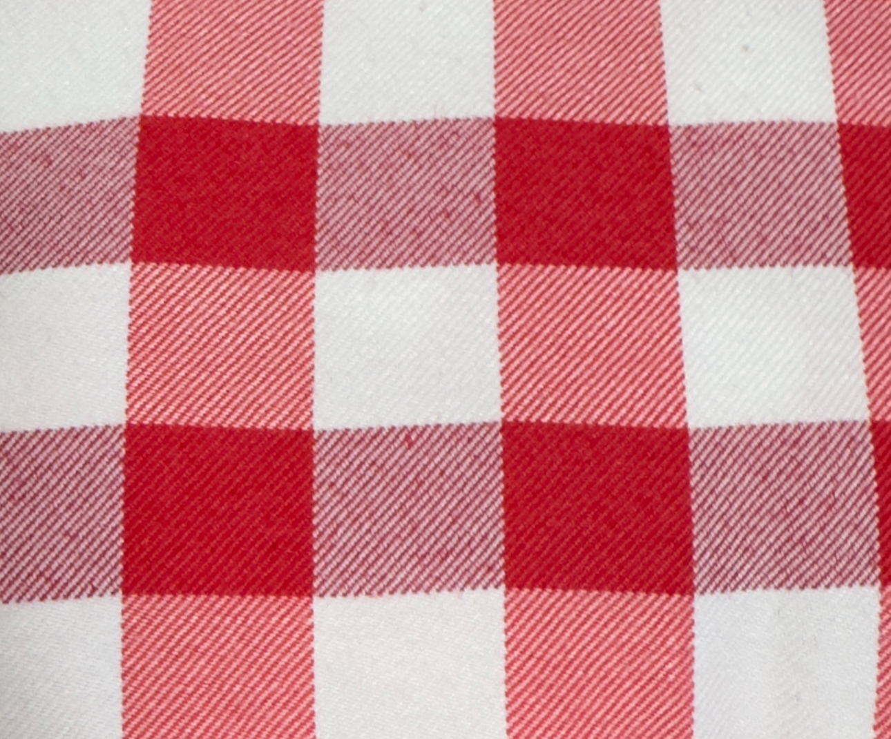 108" FLANNEL RED & WHITE CHECK L