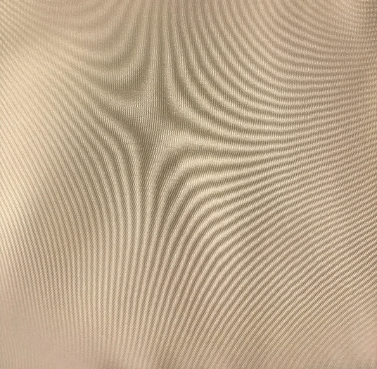 90" POLY IVORY L