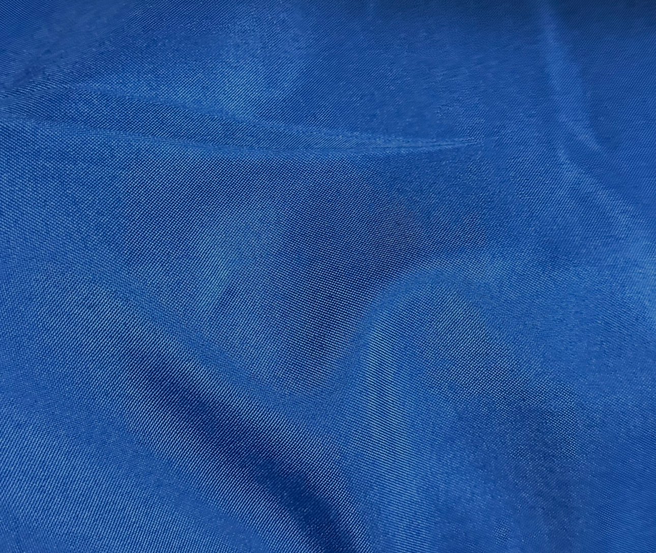 132" POLY ROYAL BLUE L