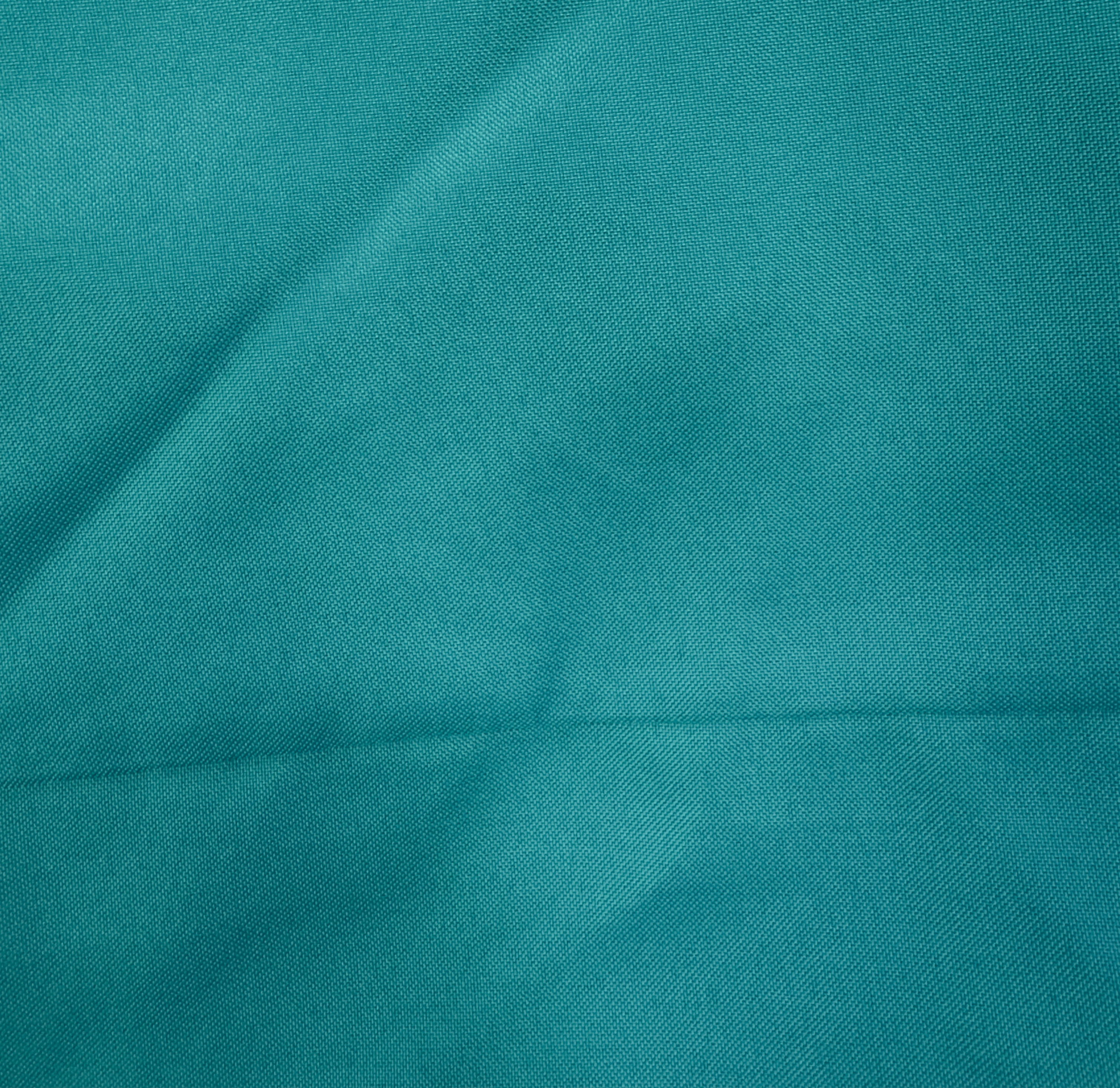 90"x156" POLY TURQUOISE L