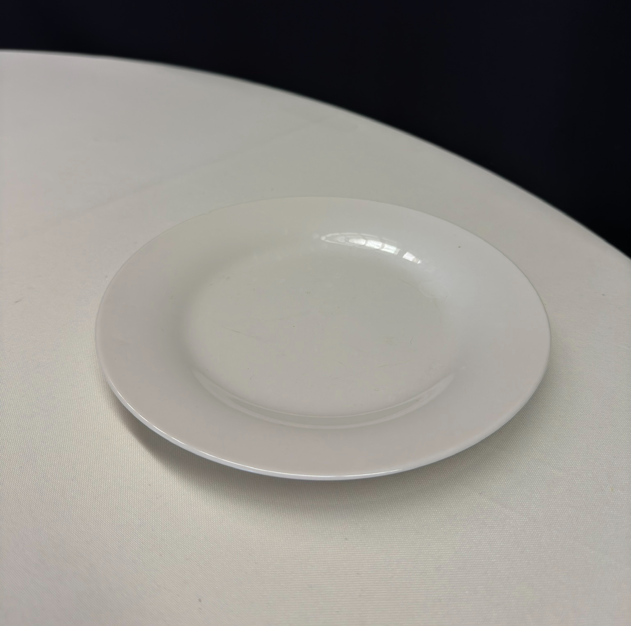 White Dessert/Salad Plate