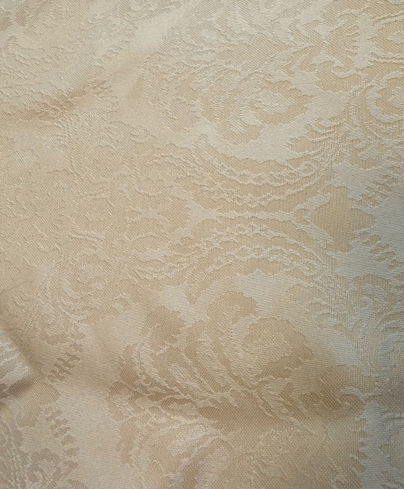 90"x90" TONE ON TONE IVORY A