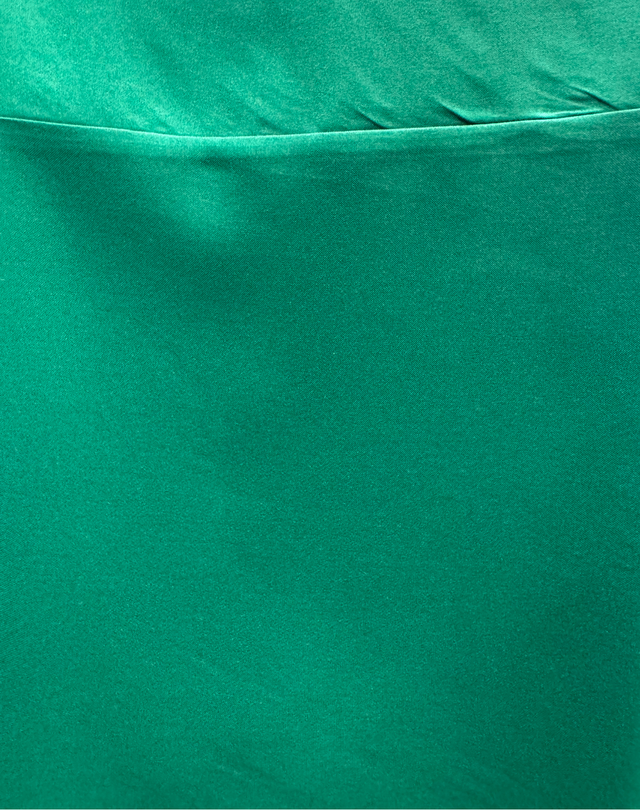 120" POLY HUNTER GREEN 125 A