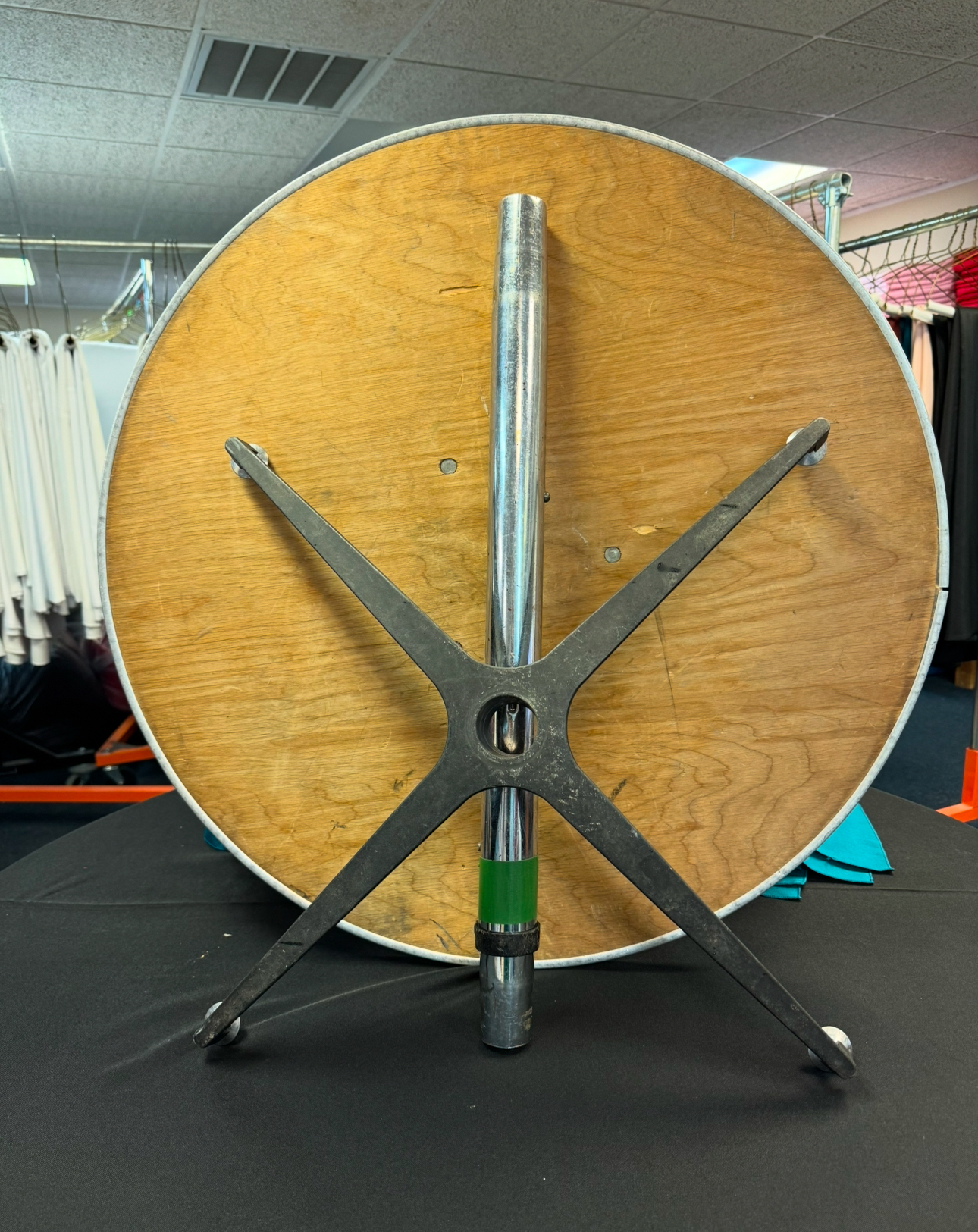 30" Adjustable Hightop Table