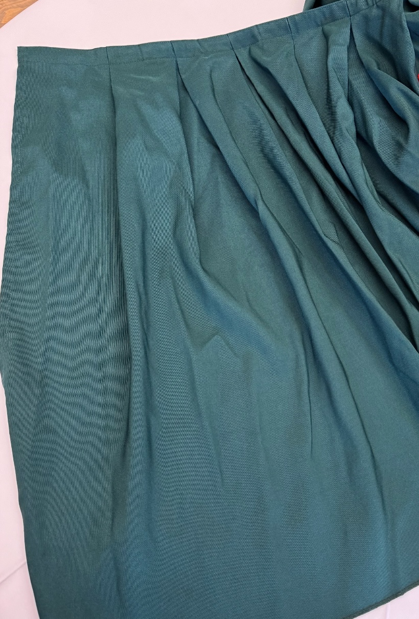Stage Skirting 29"T X 22'L Green
