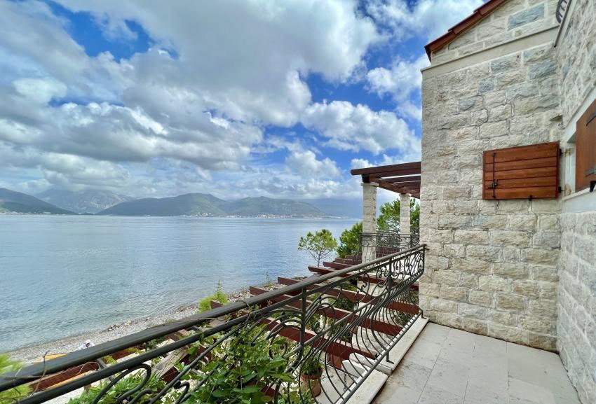 Exclusive Mediterranean stone villa – direct beach access in Krasici, Montenegro 3